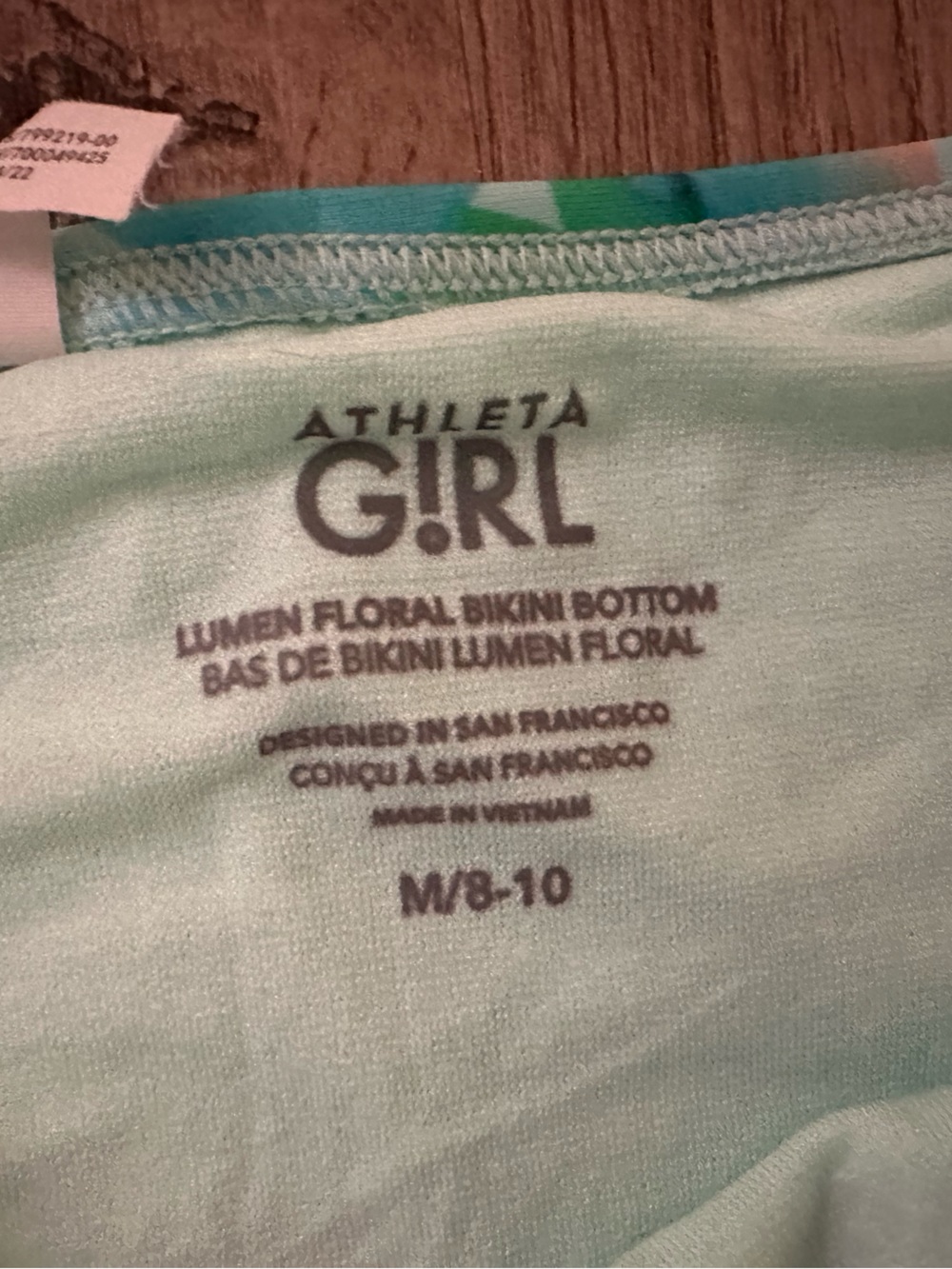 Girls Swimsuits- medium (8/10) - Picture 2 of 4